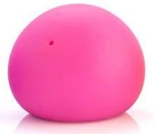 Load image into Gallery viewer, Smoosho's Colour Change Ball

